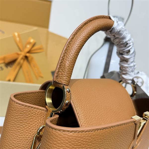 2026120164255824 250